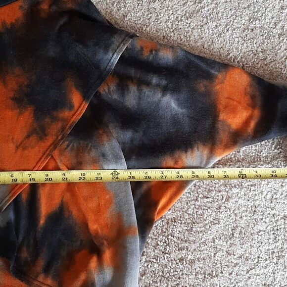 Hail3y:23 multi colored top with cowl neck - Picture 5 of 7